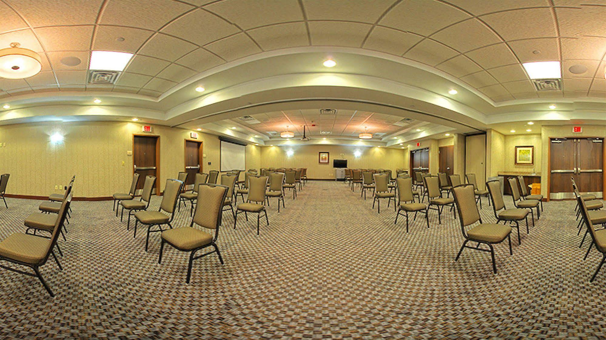 Hilton Garden Inn Midtown Tulsa Luaran gambar